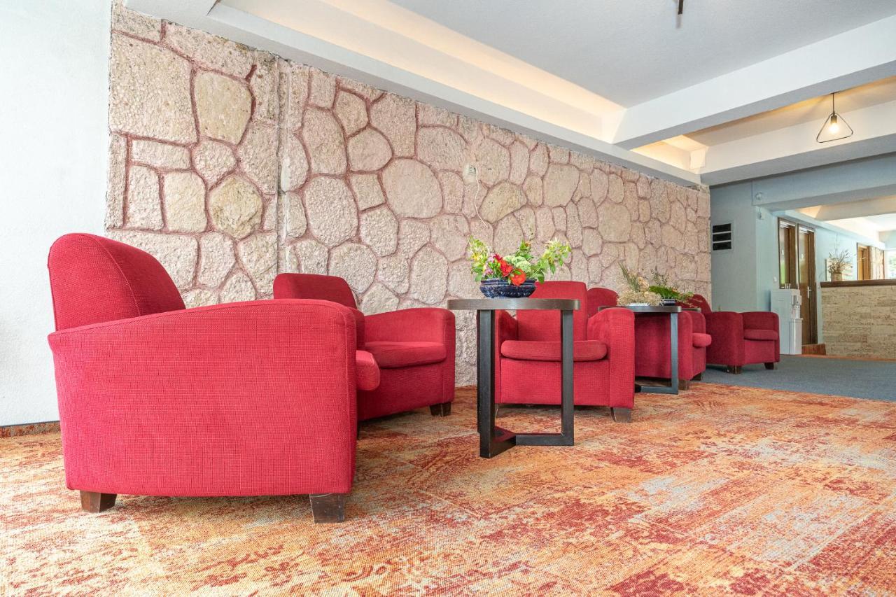 Hotel Irina ヴィーナス エクステリア 写真